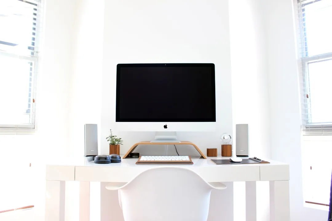 Photo Clean desk